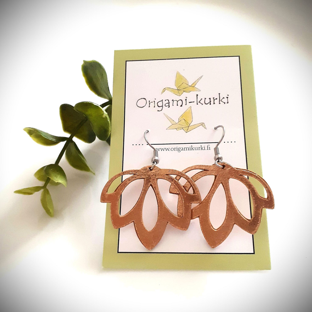 Lotus, pieni, roikkuva (ruusukulta). 