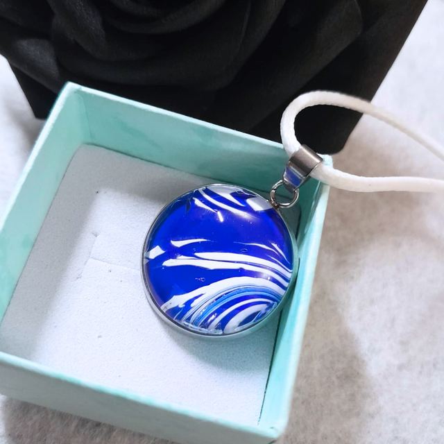 MARSEILLE - Collier - Cordon blanc