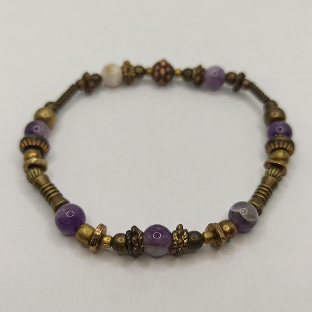 Améthyste et métal 