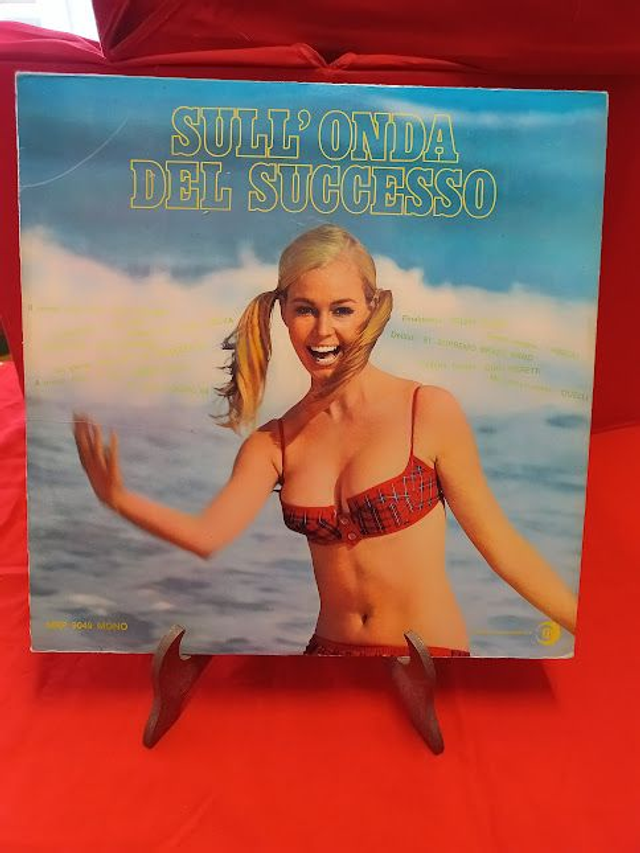 Various – Sull&#039;Onda Del Successo