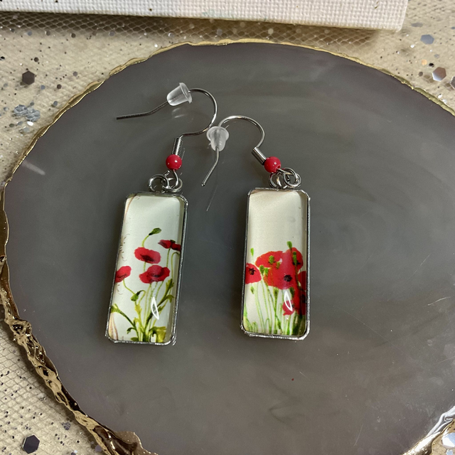 Handmade cabochon earrings. Beautiful poppy design.