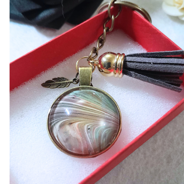 FORET ENCHANTEE - Porte-clés - Bronze ancien 