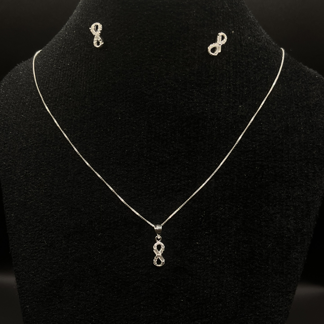 Conjunto infinito cravejado 