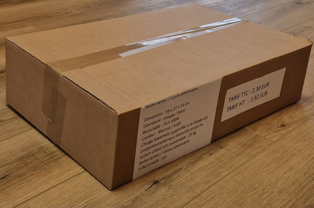 N°1 Boites en carton simple cannelure 59x37x14cm 