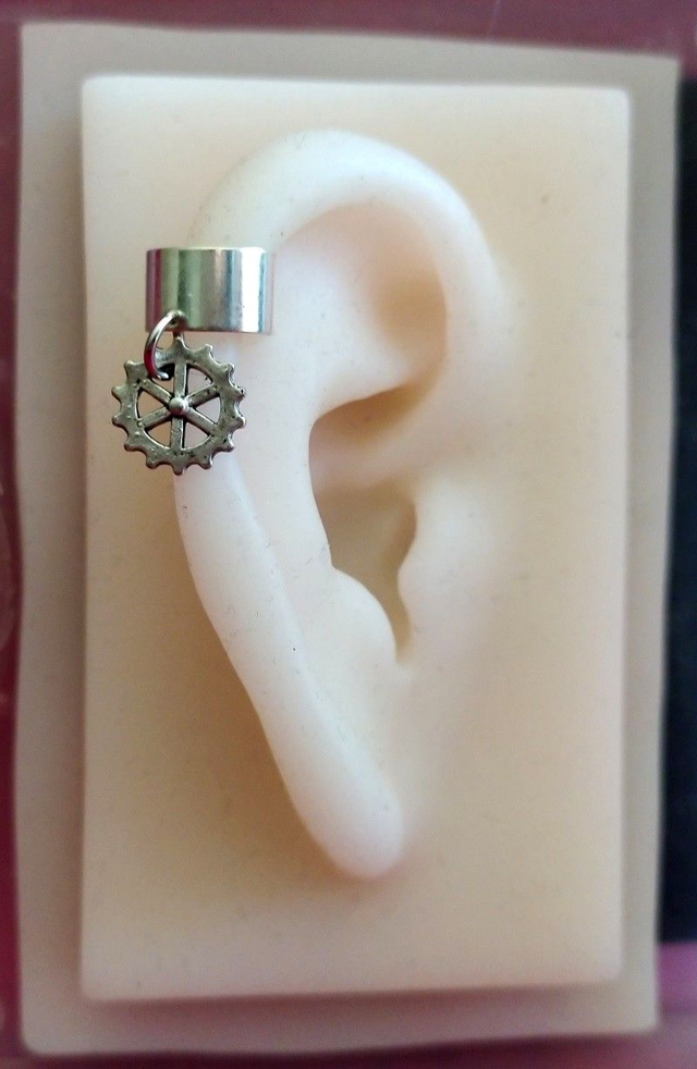 Bague d'oreille steampunk rouage