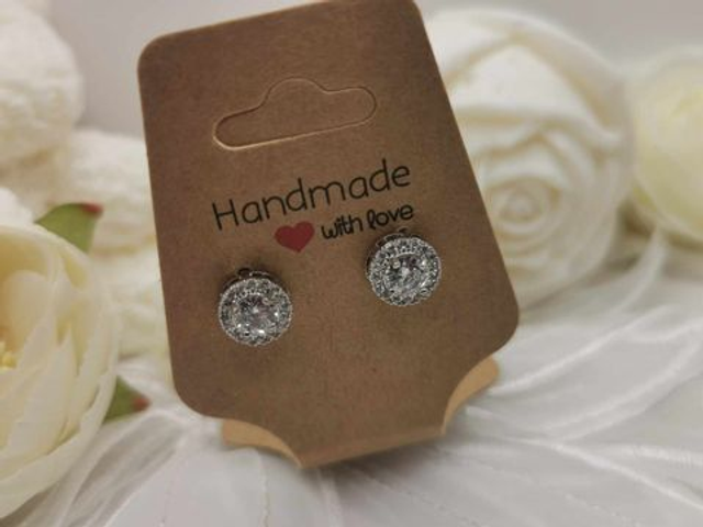 Clous d'oreilles en acier inoxydable et zircon