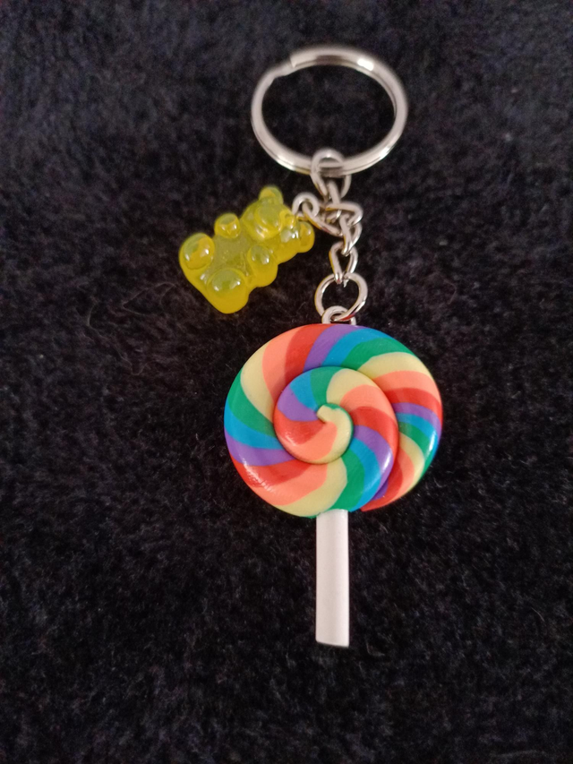 Porte clés sucette multicolore 