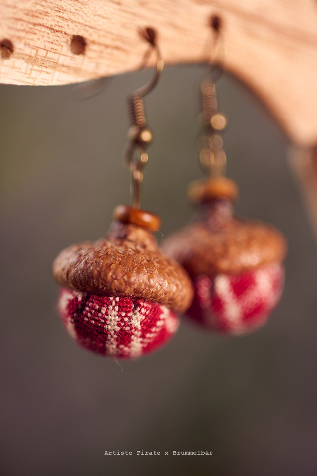 Boucles glands vichy