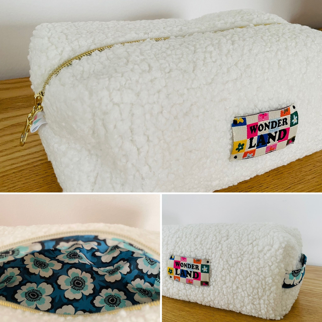 Trousse de toilette Wonderland