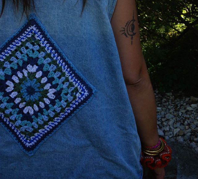 Veste en jean sans manche 