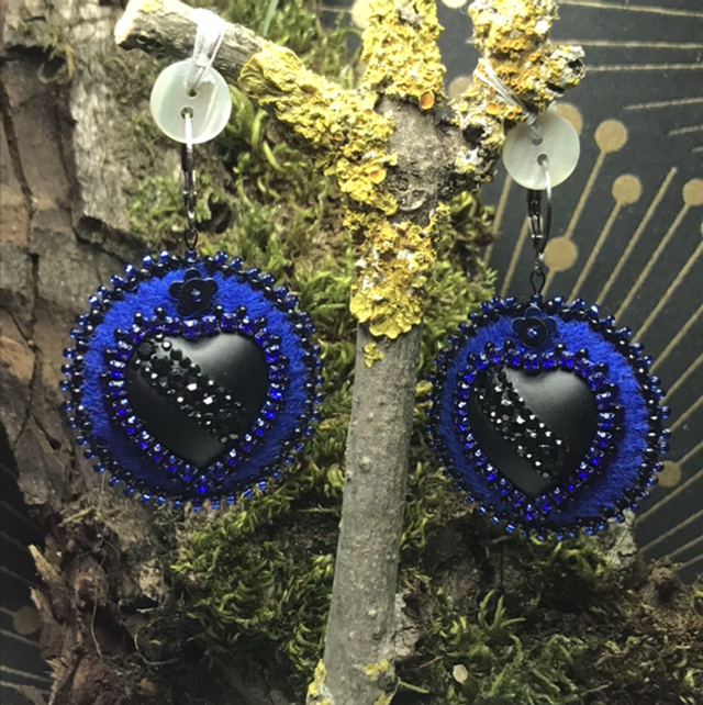 Bo bleu roi/noir rond perlé 