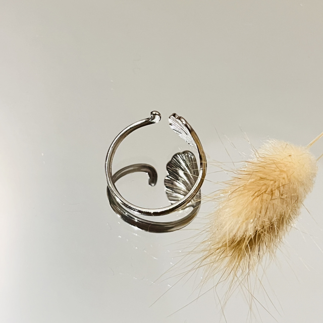 ❤️Feuille de Ginkgo Argentée