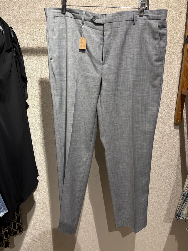 Pantalon de costume gris (laine 97% &amp; elastane 3%) (282)