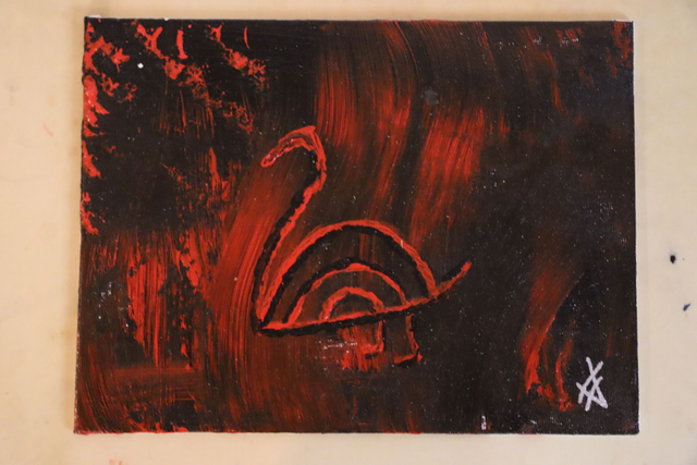 Hand painted Veresi Swan by Vermilia (See image)