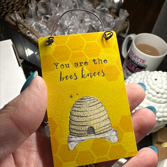Bee Mini Signs - Bees Knees 