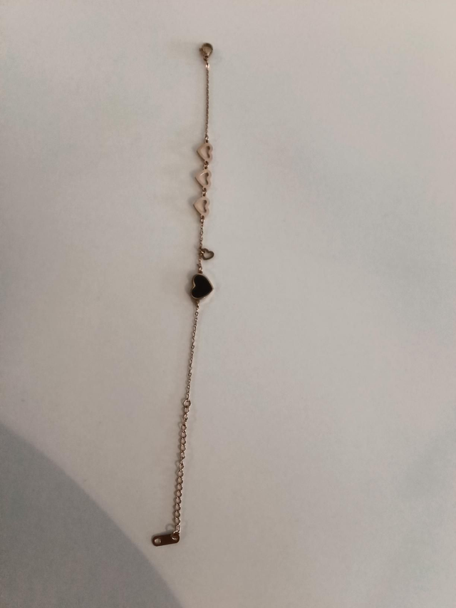 Rose kleurige hartjes armband