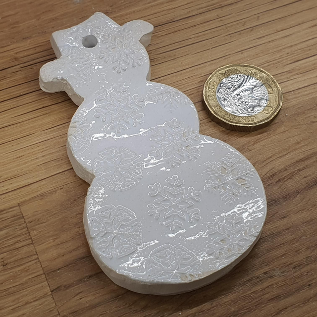 Snowman Xmas textured white glossy decoration