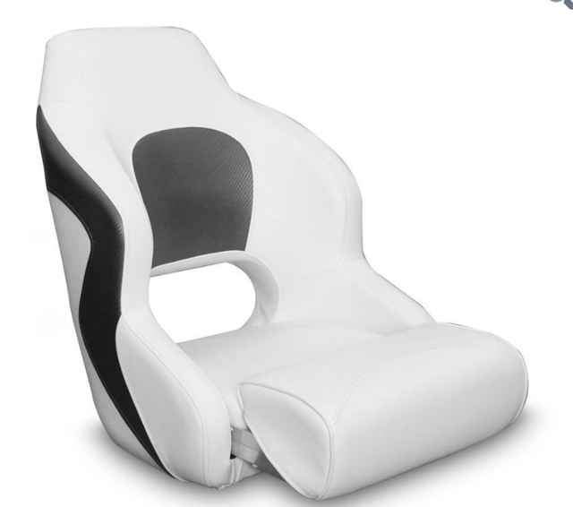 Premium captains bucket seat 