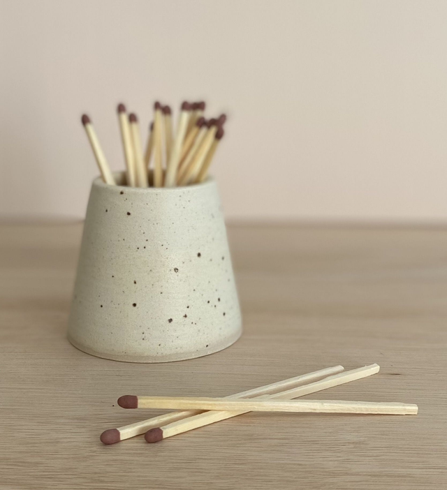 Match Stick Striker Pot