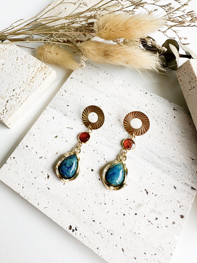 Boucles d&#039;oreilles Calista | Vert ambré et or