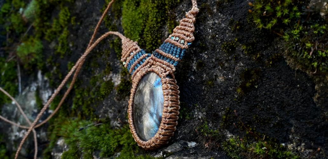 Collier • labradorite