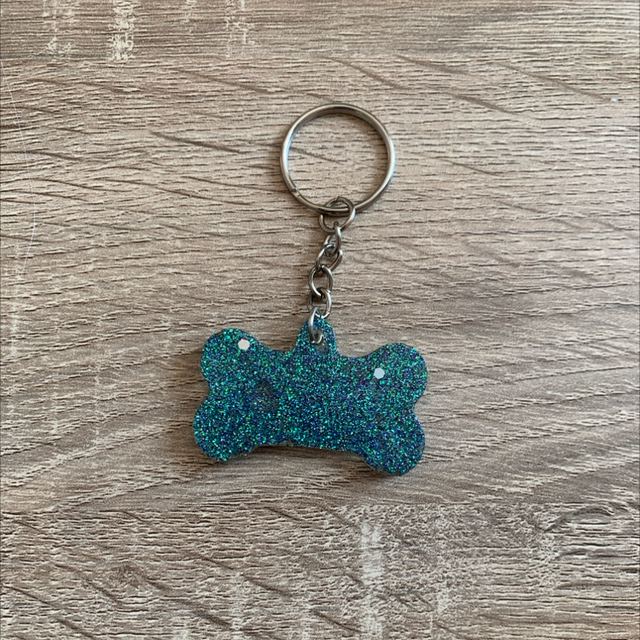 Porte-clés pendentif os M