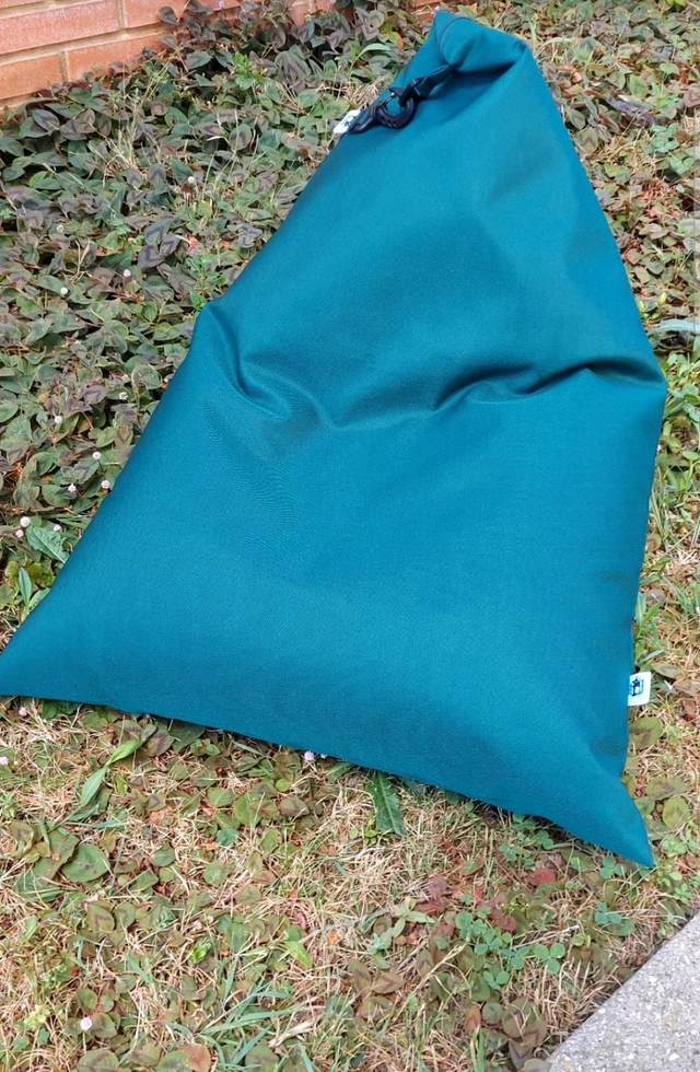 Puff/almofada praia impermeável verde escuro