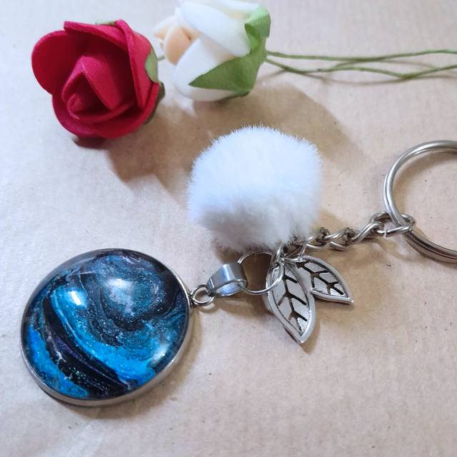 ECLAT NOCTURNE - Porte-clés - noir et bleu &amp; Pompon Ivoire