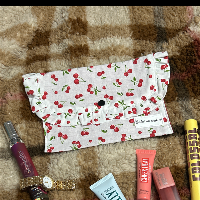 Pochette Plate à Froufrou Sheryll