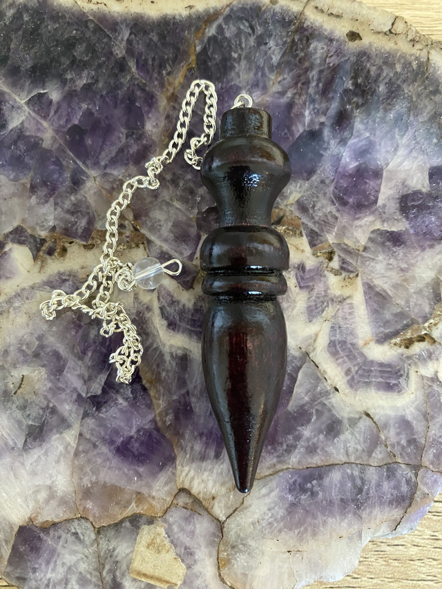 Pendule Égyptien en Bois