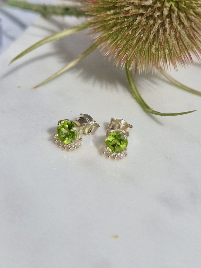 Peridot round 5mm Stone 925 silver stud earrings with micro zircon stones. Butterfly backs. August birthstone.