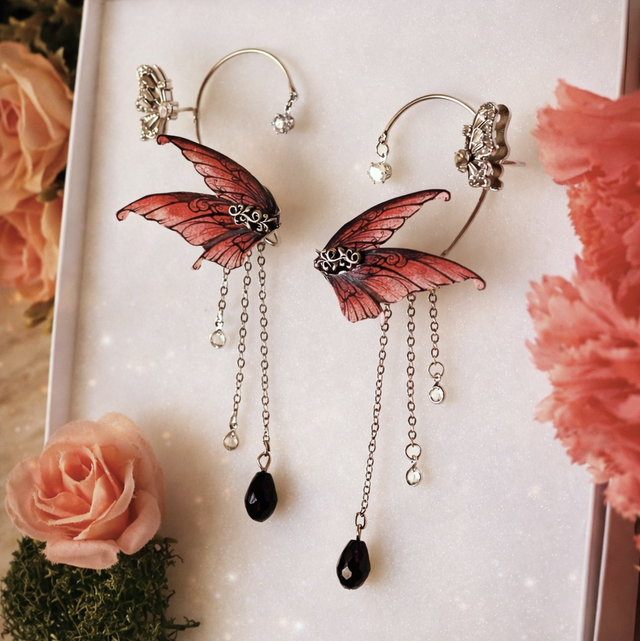 Tours d’oreille dragonnes d’argent, complet x2