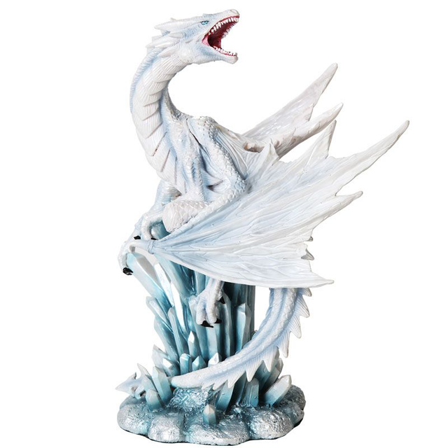 Dragon blanc sur son cristal