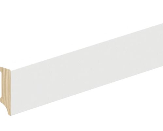 Plinthe blanche pin massif abouté Dim. : 40/12 mm Profil : 715