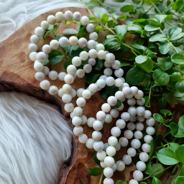 Hackmanite beaded bracelet 