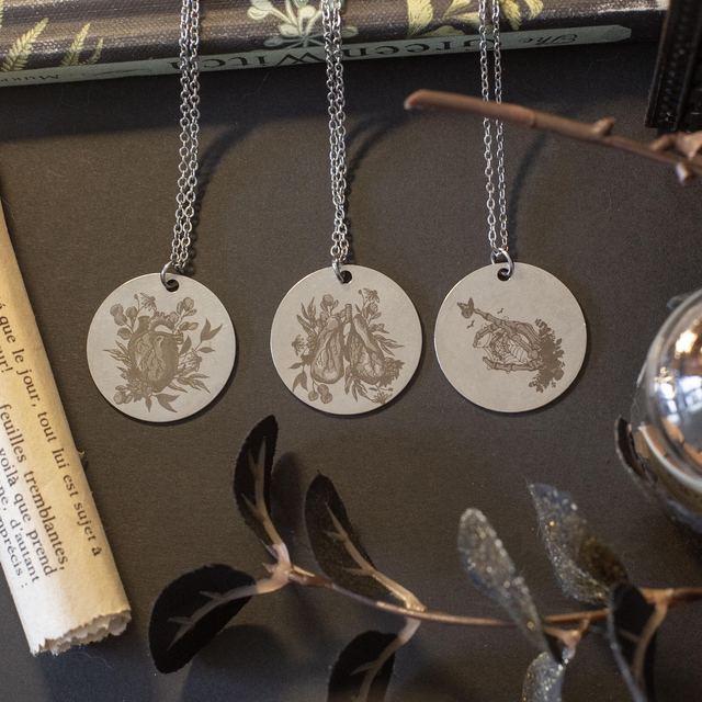 l'anatomie fleurie - collection dark spring