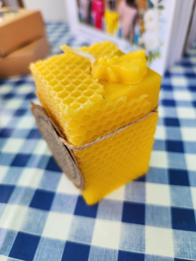 Rectangular Honeycomb Pillar Candle