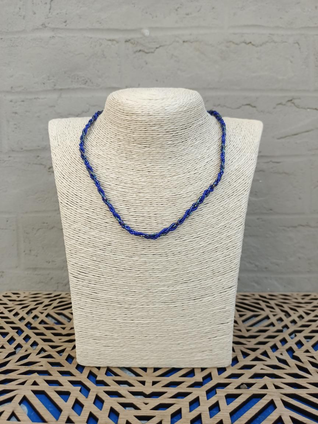 Collier tressé fin - Bleu foncé 