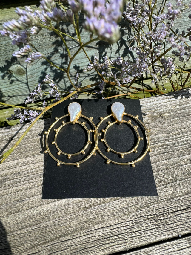 Statement earrings - brass