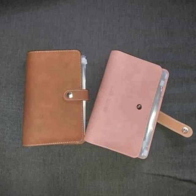 Planner Budget + Pochettes et autocollants.