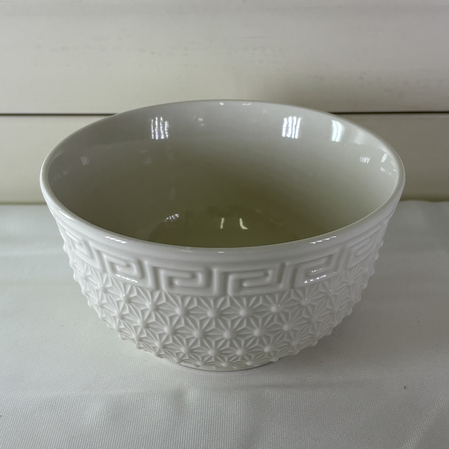 Bol en porcelaine blanc par pièce