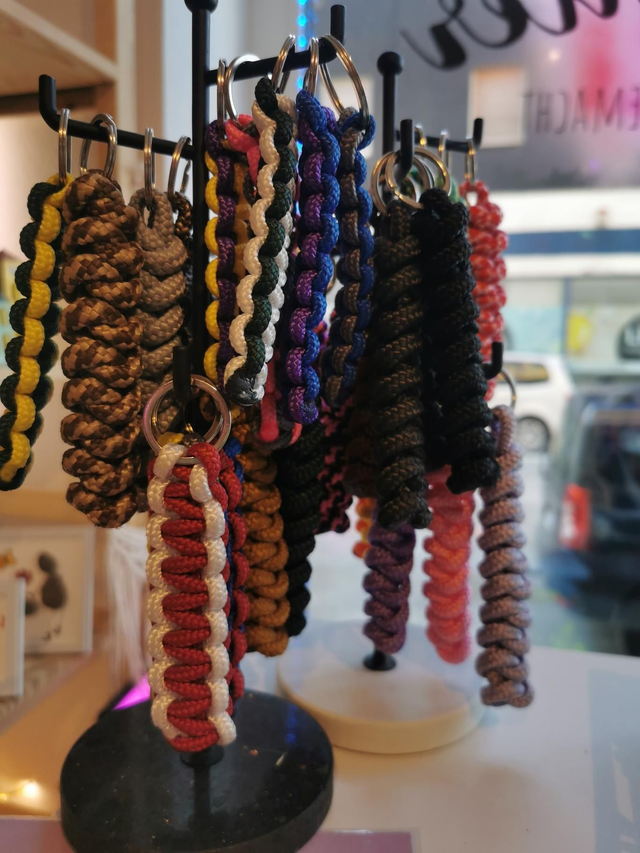 Schl�sselanh�nger Tau bunt