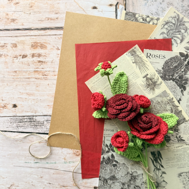 Bouquet de roses rouge au crochet