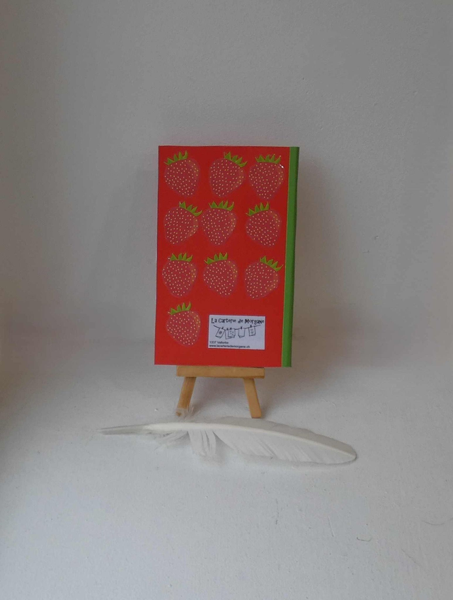 Le petit carnet quadrillé aux fraises