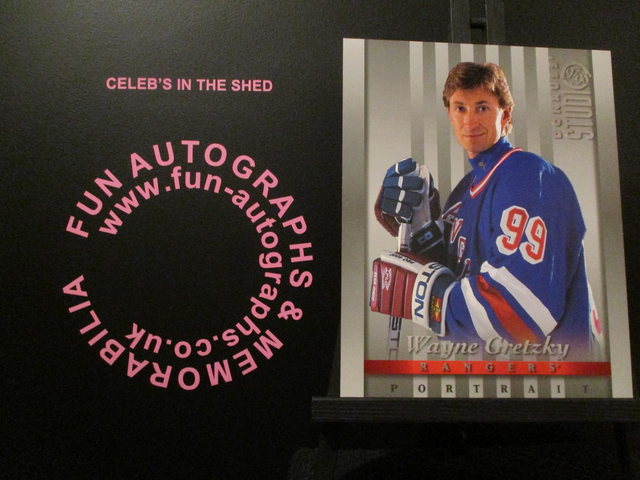 Wayne Gretzky - NFL 1997 Donruss Studio Ice Hockey Original 10x8 Trading Card #1 (B)(SEE PIC)