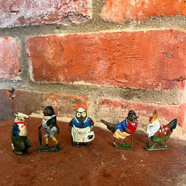 Set of 5 Original 1930’s Cadburys Coco Cubs Lead Toys