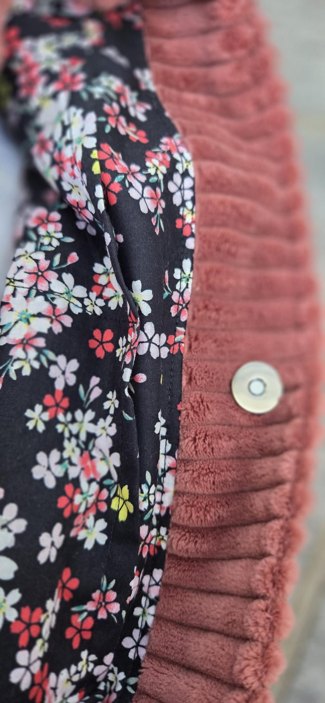 Sac à main porté épaule velours lie de vin