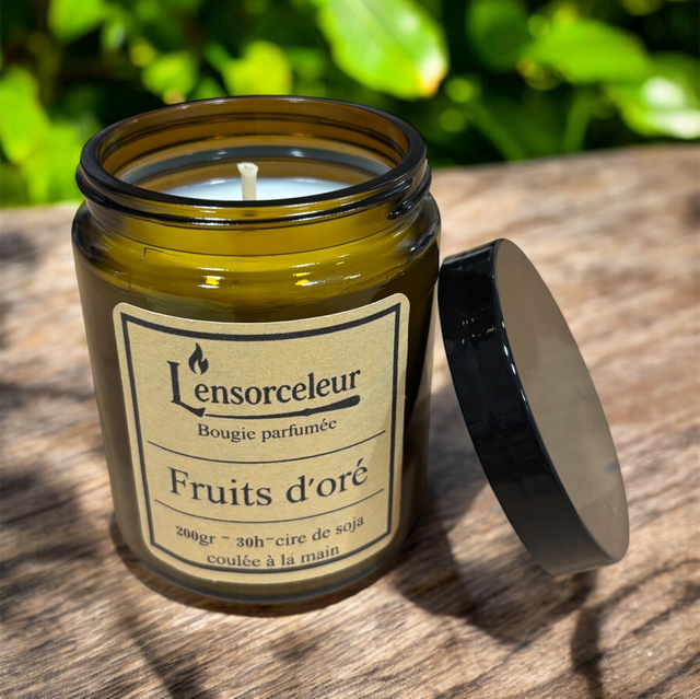 🕯️ Bougie parfumée – Fruits d’Oré