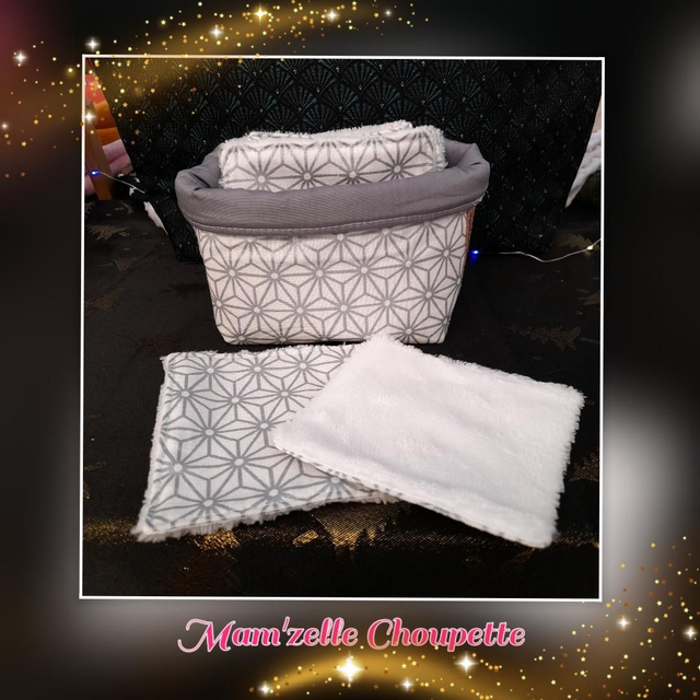 Lot 12 lingettes avec panière assortie 