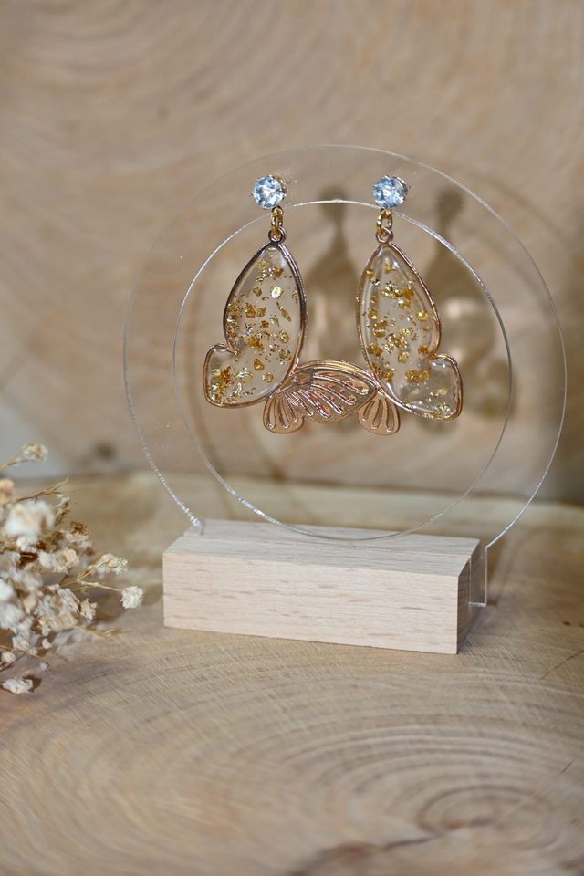 🦋Papill’Or 🦋Boucles d’oreilles en Résine UV - Doré ✨ 